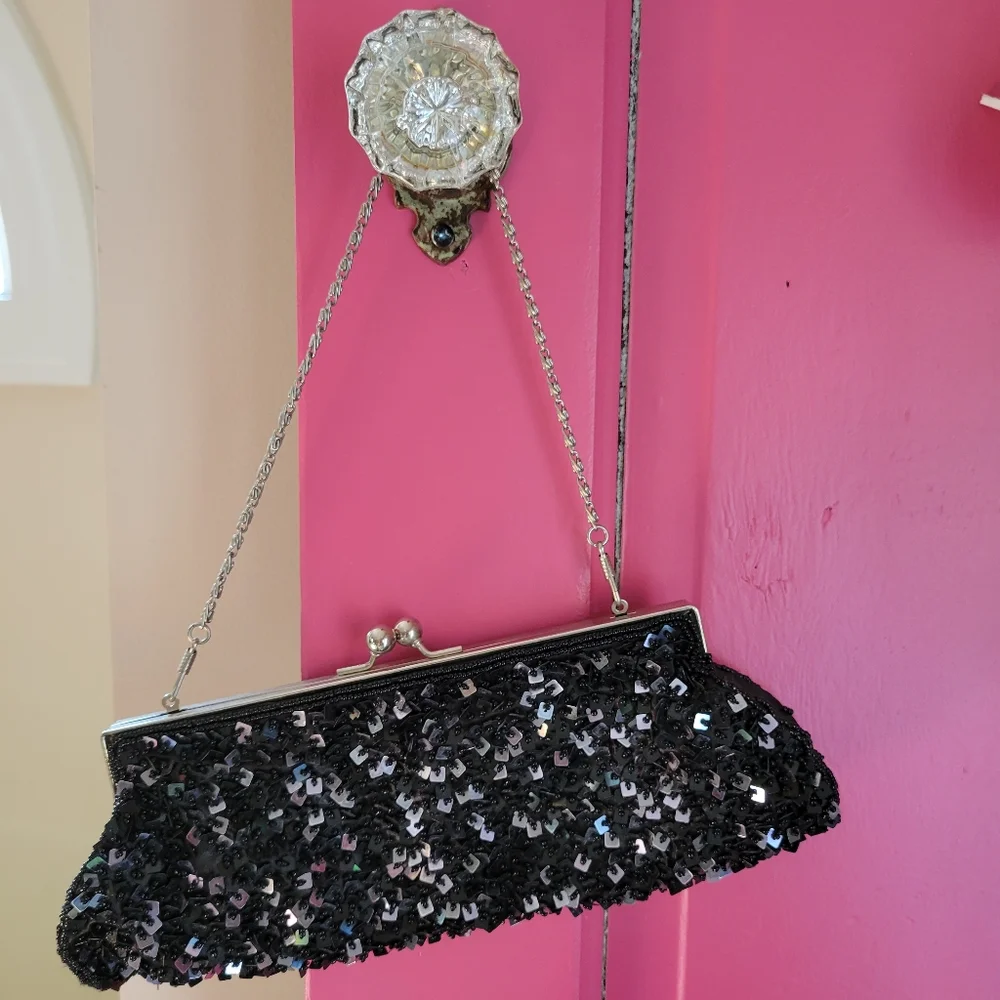 GUC ~ Nicole Lee Black Beaded Bag ~ Sparkly ~ Retro Vibe ~ Very Pretty!